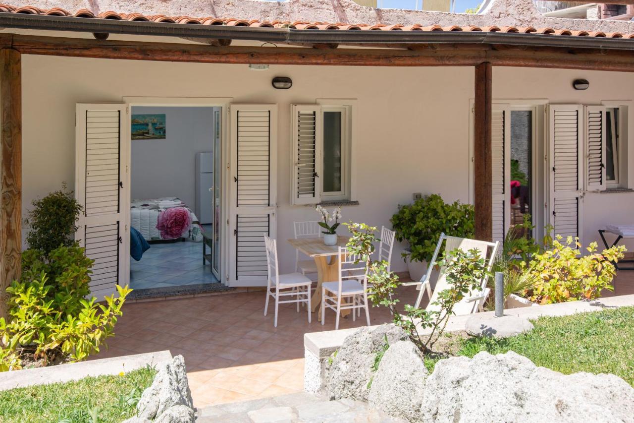 Villa Al Mare - Famiglia Calise Forio di Ischia エクステリア 写真