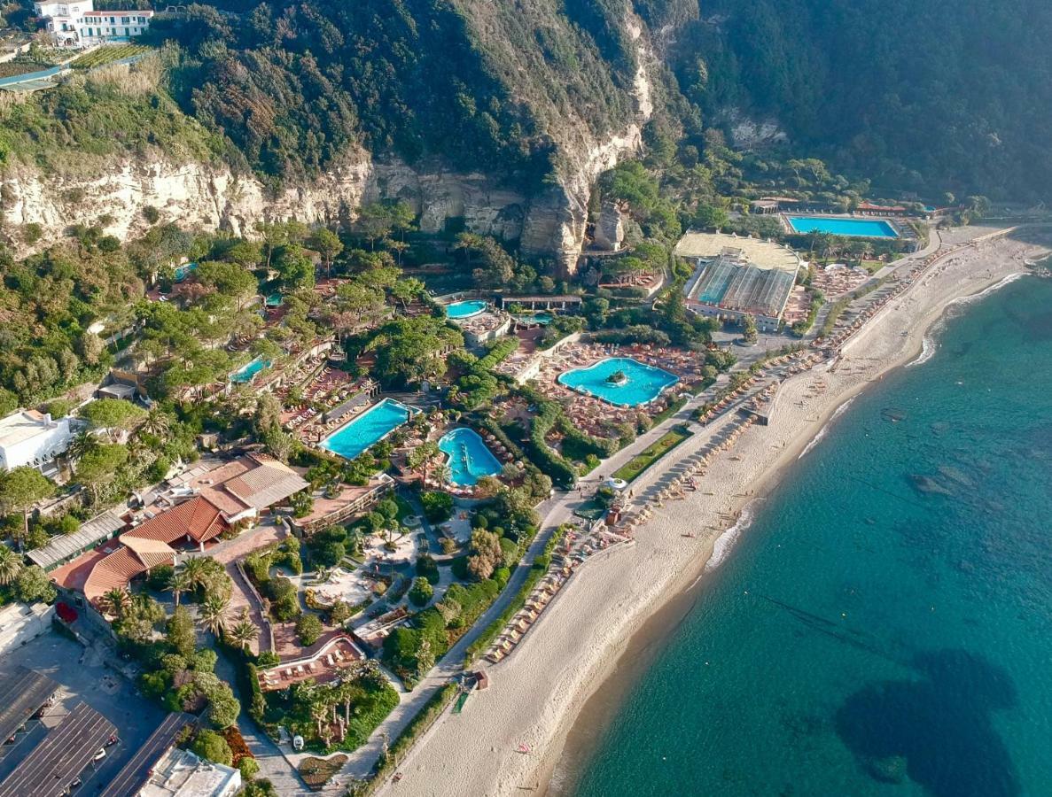 Villa Al Mare - Famiglia Calise Forio di Ischia エクステリア 写真